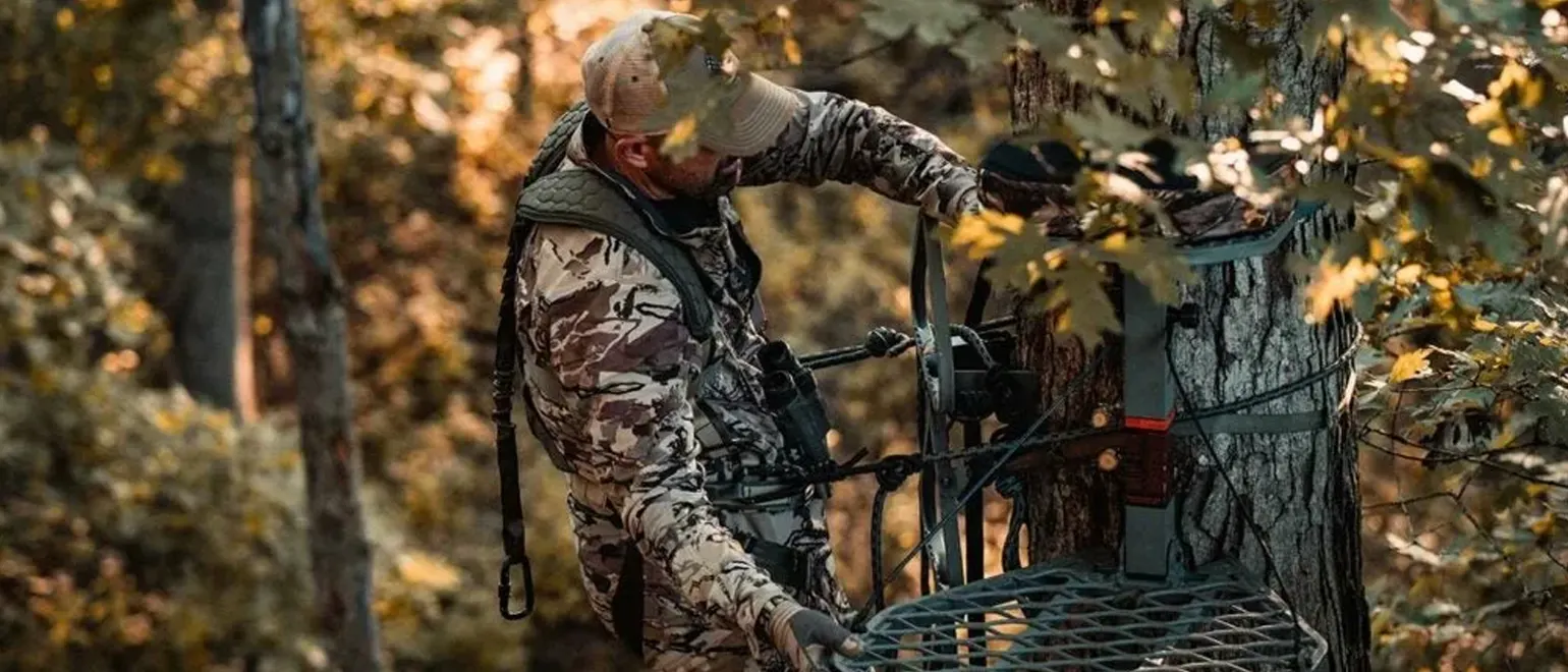 Treestand-Deer-Hunting-Tips-for-Every-Phase-of-the-Season